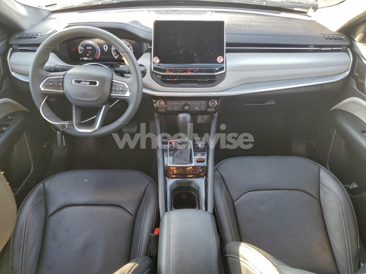 Photo 8 of 2025 JEEP COMPASS LIMITED (VIN 3C4NJDCN6ST615207)