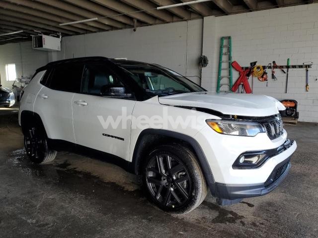 Photo 12 of 2026 JEEP COMPASS LIMITED (VIN 3C4NJDCN6TT178732)
