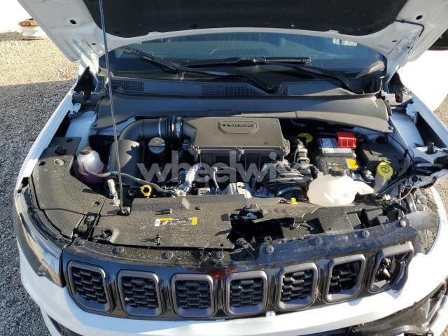 Photo 8 of 2026 JEEP COMPASS LIMITED (VIN 3C4NJDCN6TT178732)