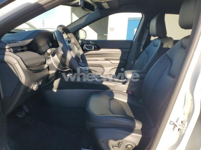 Photo 9 of 2026 JEEP COMPASS LIMITED (VIN 3C4NJDCN6TT178732)