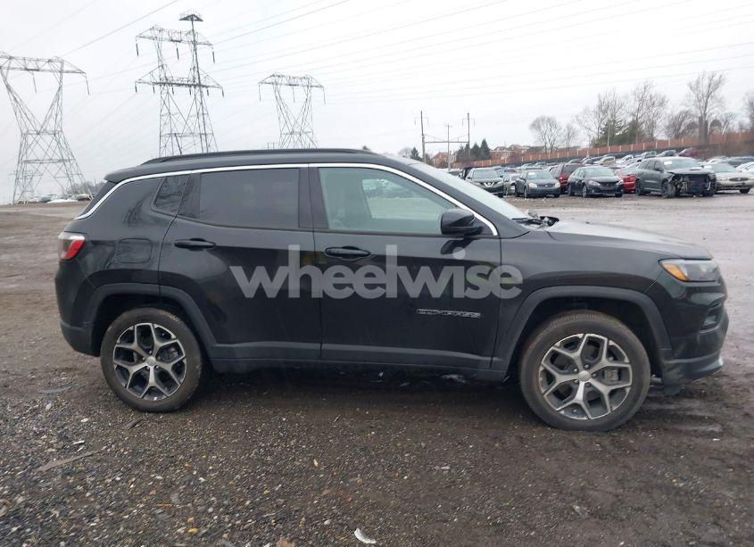 Photo 14 of 2024 Jeep Compass LIMITED 4X4 (VIN 3C4NJDCN7RT165156)