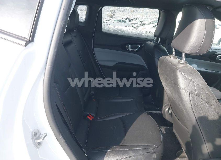 Photo 8 of 2024 Jeep Compass LIMITED 4X4 (VIN 3C4NJDCN8RT174058)