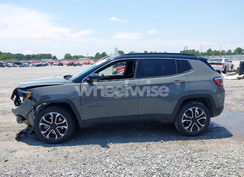 Photo 14 of 2024 Jeep Compass LIMITED 4X4 (VIN 3C4NJDCN8RT596315)