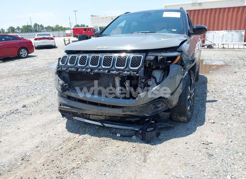 Photo 6 of 2024 Jeep Compass LIMITED 4X4 (VIN 3C4NJDCN8RT596315)