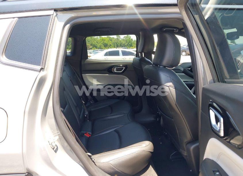 Photo 8 of 2024 Jeep Compass LIMITED 4X4 (VIN 3C4NJDCN8RT596315)