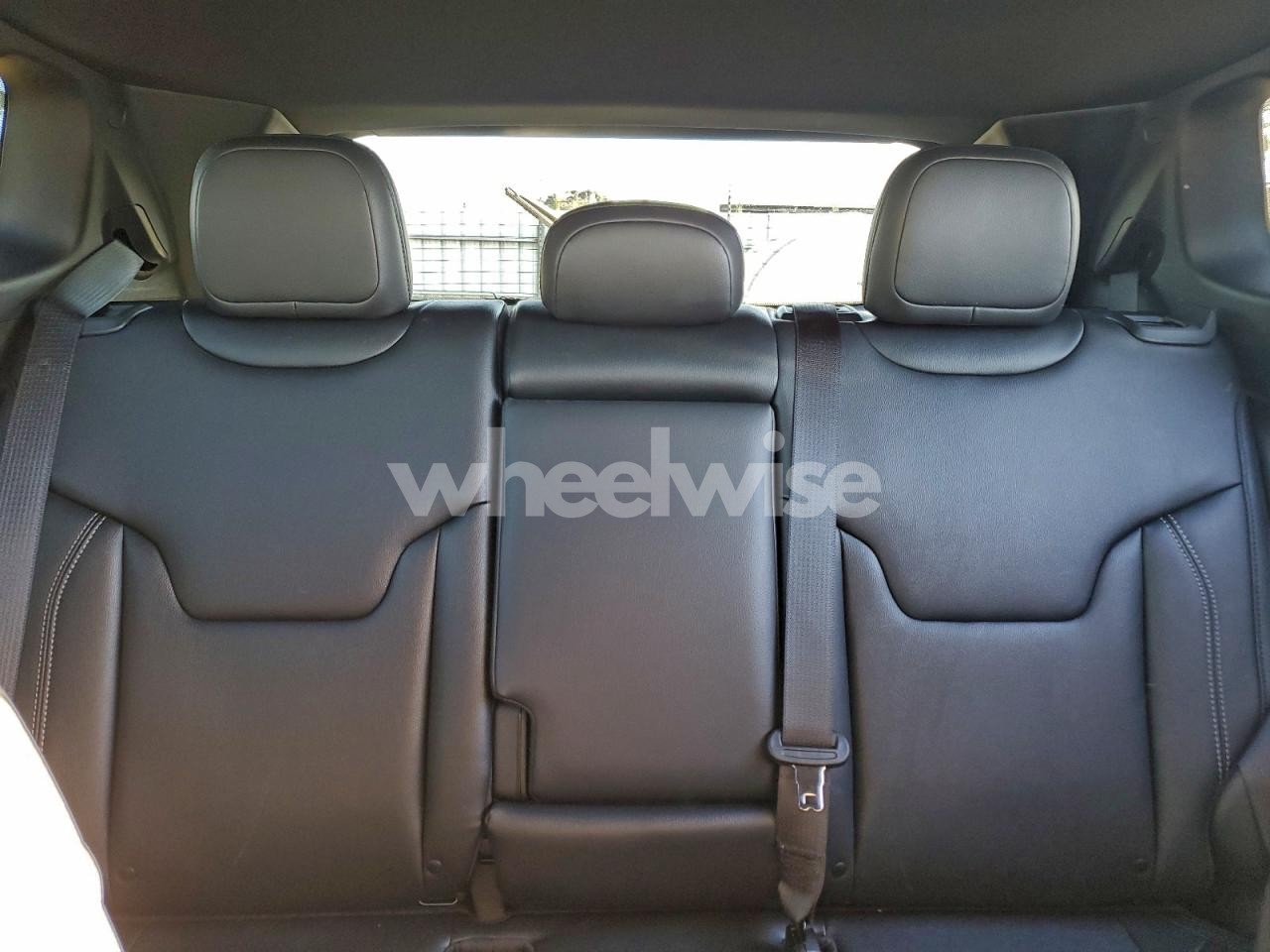 Photo 10 of 2025 JEEP COMPASS LIMITED (VIN 3C4NJDCN8ST578158)