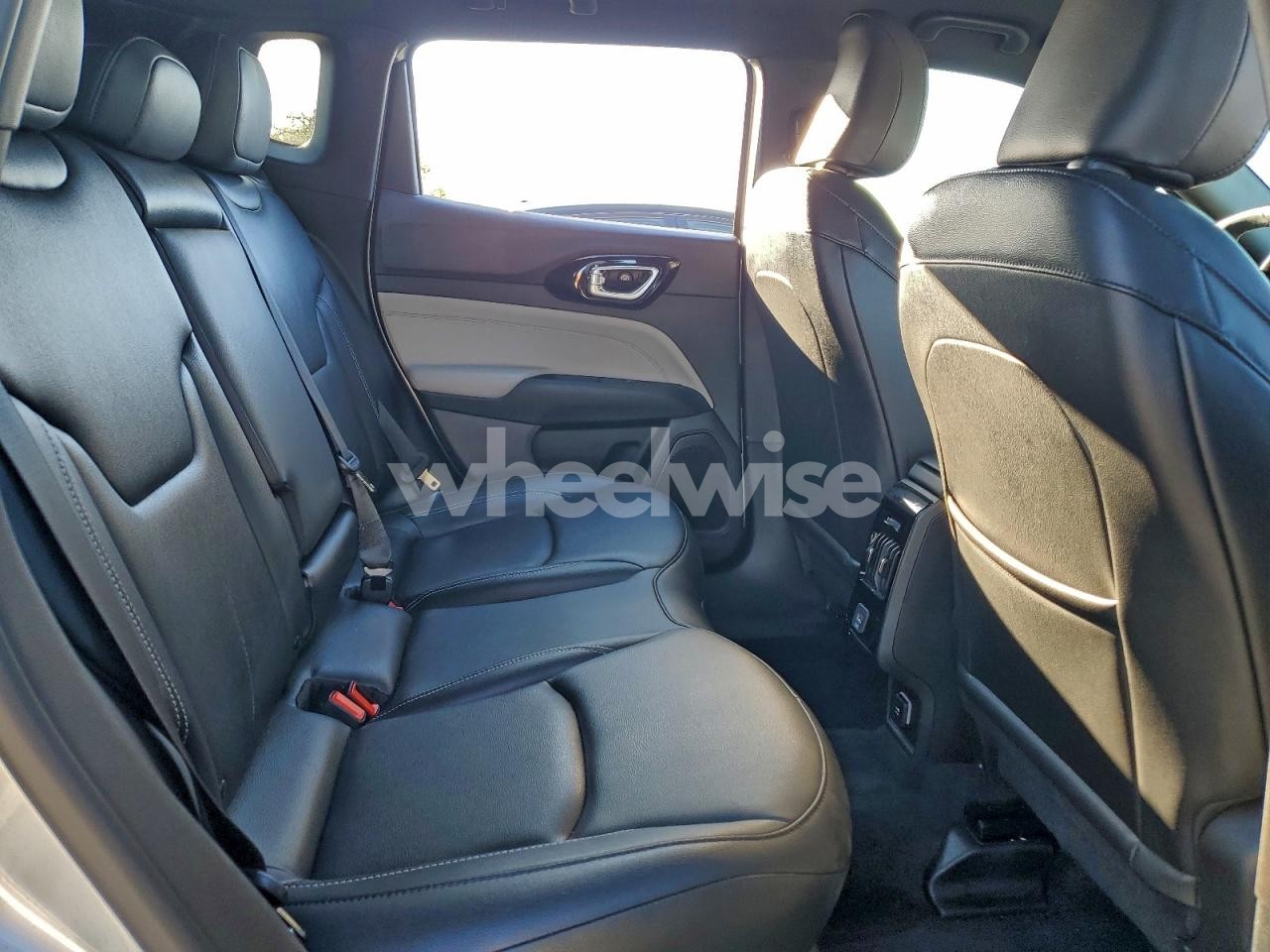 Photo 11 of 2025 JEEP COMPASS LIMITED (VIN 3C4NJDCN8ST578158)