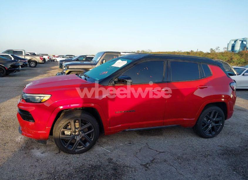 Photo 13 of 2024 Jeep Compass LIMITED 4X4 (VIN 3C4NJDCN9RT145698)