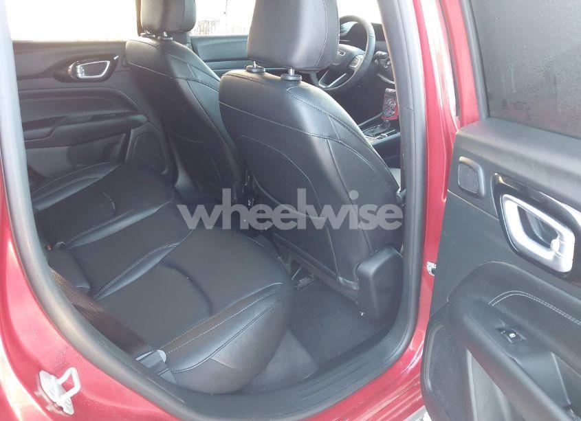 Photo 8 of 2024 Jeep Compass LIMITED 4X4 (VIN 3C4NJDCN9RT145698)