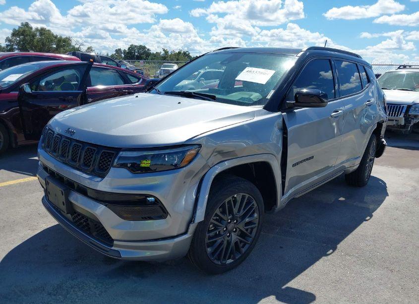 Photo 2 of 2024 Jeep Compass LIMITED 4X4 (VIN 3C4NJDCN9RT597599)