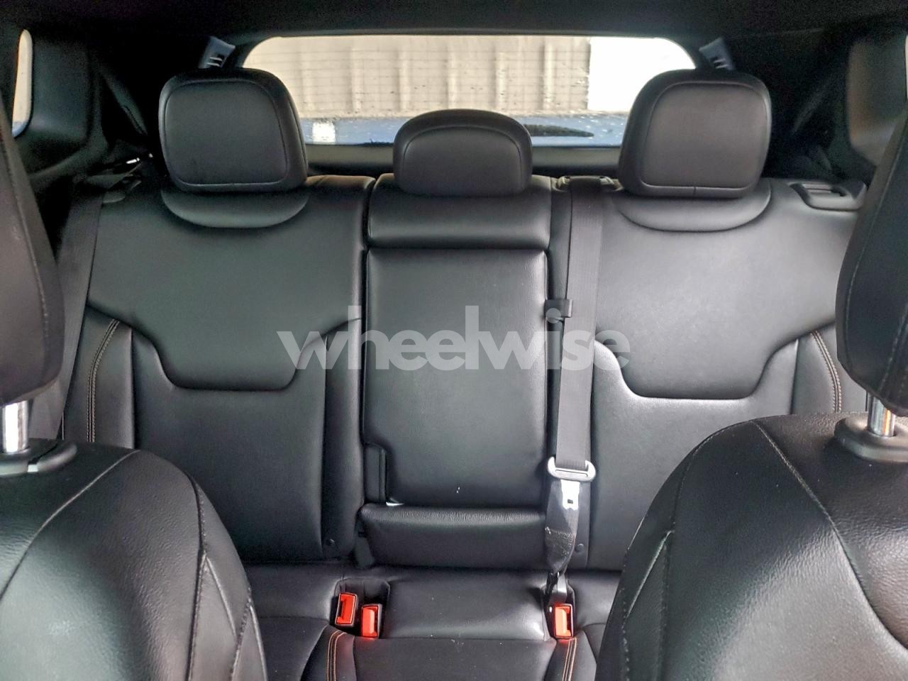 Photo 10 of 2024 JEEP COMPASS LIMITED (VIN 3C4NJDCN9RT610710)