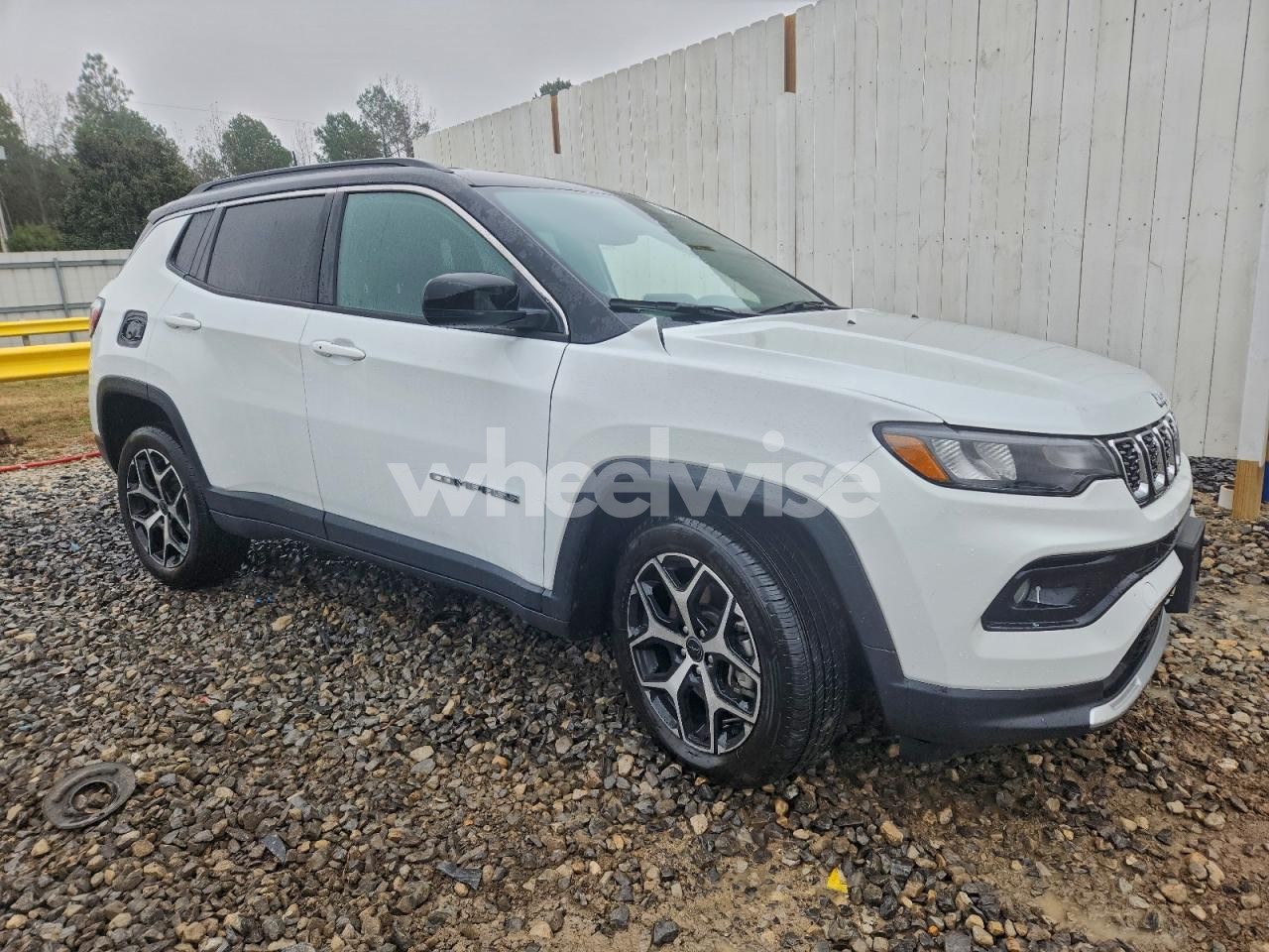 Photo 4 of 2025 JEEP COMPASS LIMITED (VIN 3C4NJDCN9ST509348)