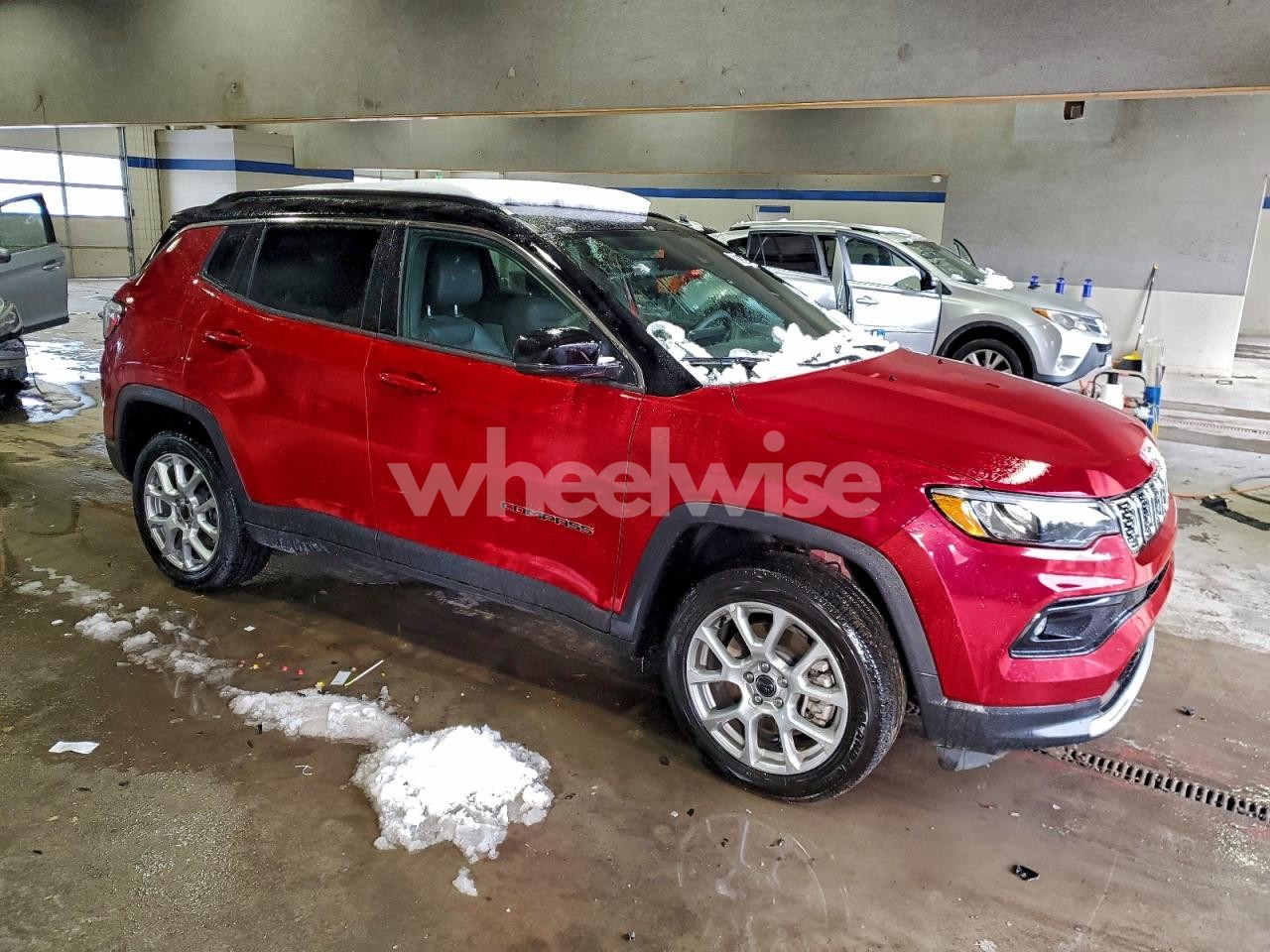 Photo 4 of 2025 JEEP COMPASS LIMITED (VIN 3C4NJDCN9ST513139)