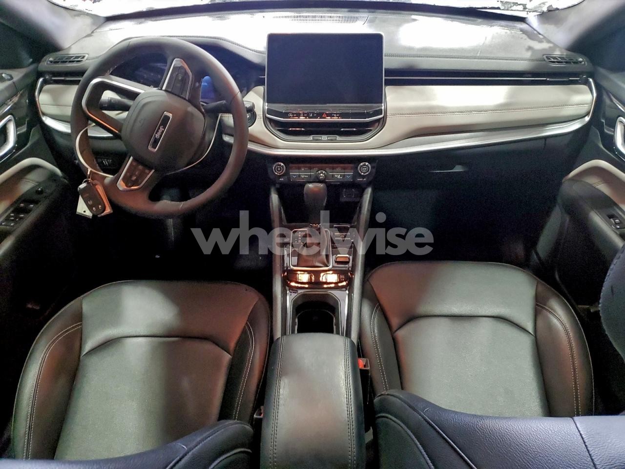 Photo 8 of 2025 JEEP COMPASS LIMITED (VIN 3C4NJDCN9ST513139)