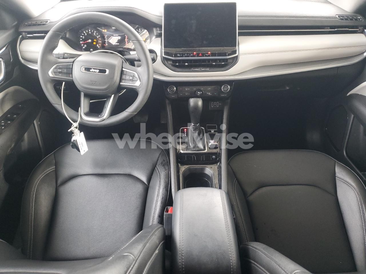 Photo 8 of 2025 JEEP COMPASS LIMITED (VIN 3C4NJDCN9ST584454)