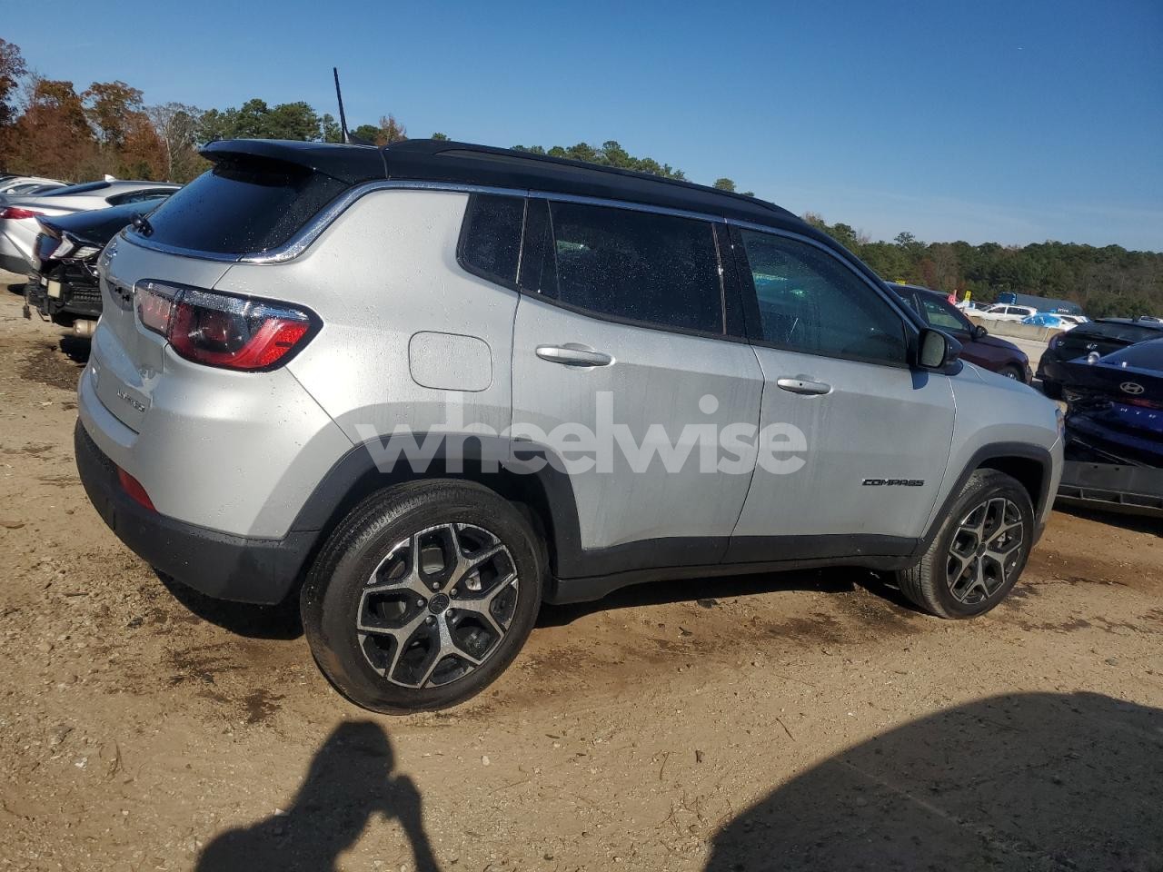 Photo 3 of 2025 JEEP COMPASS LIMITED (VIN 3C4NJDCN9ST602791)