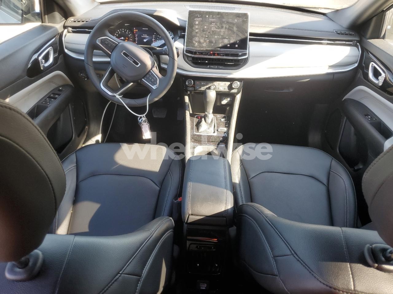 Photo 8 of 2025 JEEP COMPASS LIMITED (VIN 3C4NJDCN9ST602791)