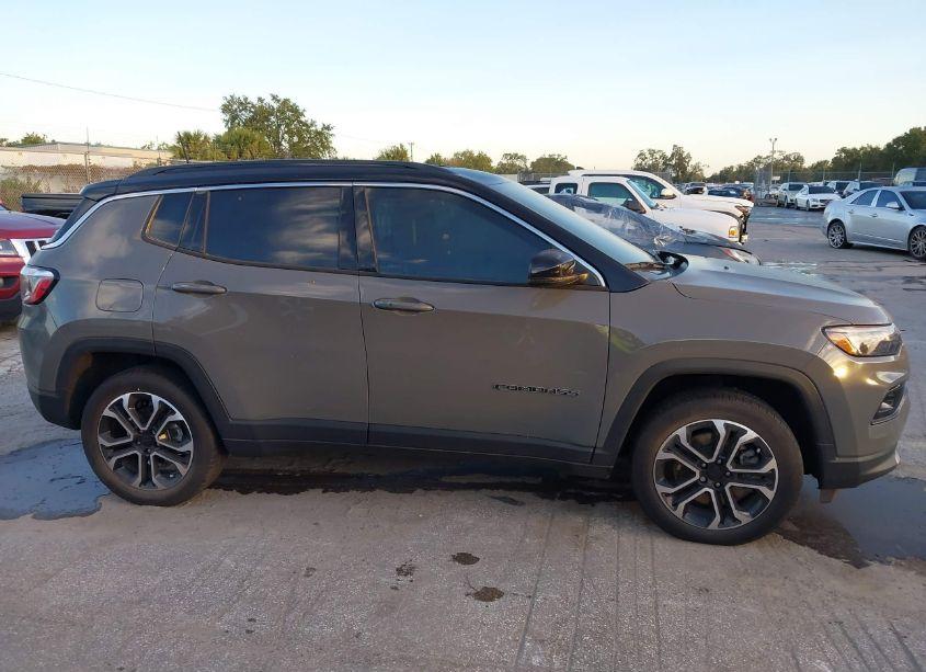 Photo 13 of 2023 Jeep Compass LIMITED 4X4 (VIN 3C4NJDCNXPT542933)