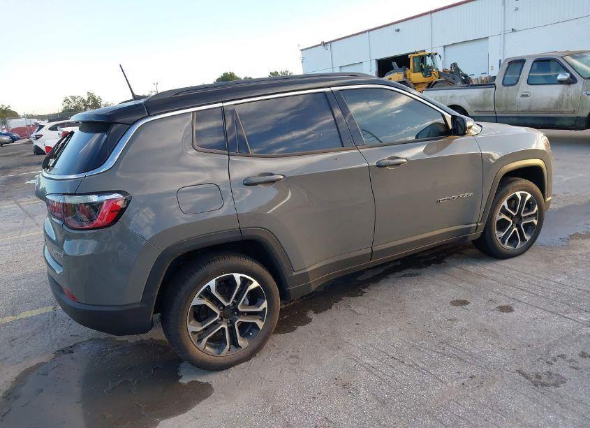 Photo 4 of 2023 Jeep Compass LIMITED 4X4 (VIN 3C4NJDCNXPT542933)