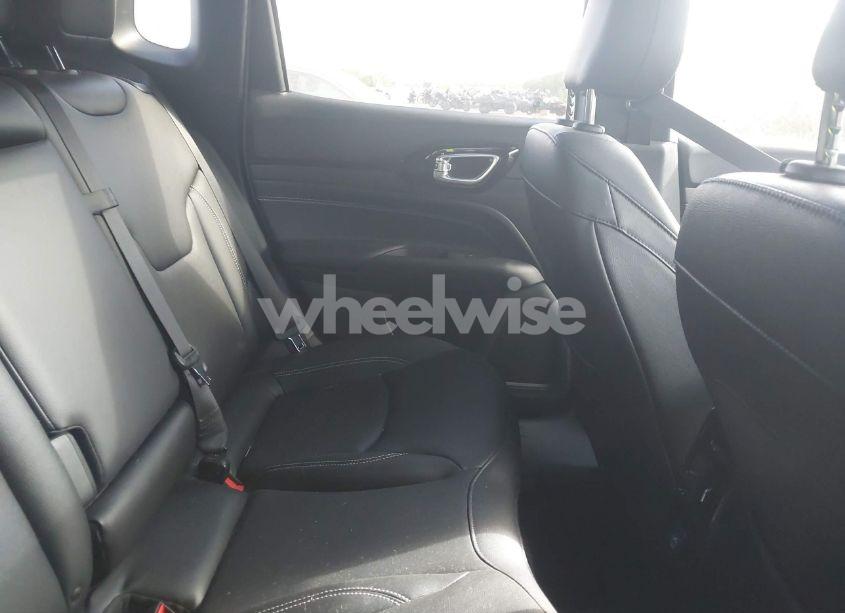 Photo 8 of 2024 Jeep Compass LIMITED 4X4 (VIN 3C4NJDCNXRT105162)