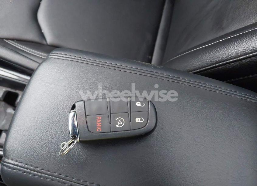 Photo 11 of 2024 Jeep Compass LIMITED 4X4 (VIN 3C4NJDCNXRT142941)