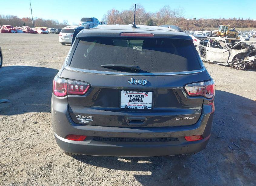 Photo 16 of 2024 Jeep Compass LIMITED 4X4 (VIN 3C4NJDCNXRT169413)