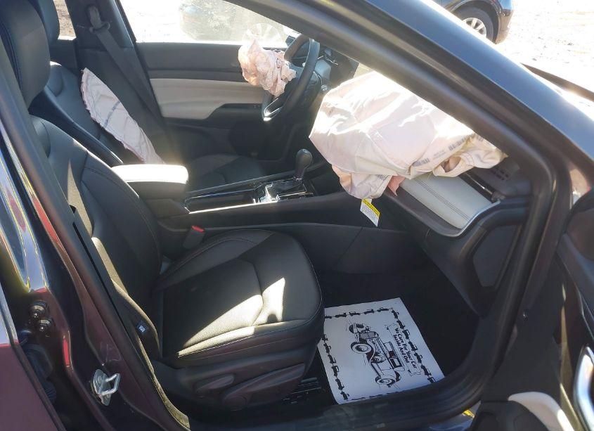 Photo 5 of 2024 Jeep Compass LIMITED 4X4 (VIN 3C4NJDCNXRT169413)