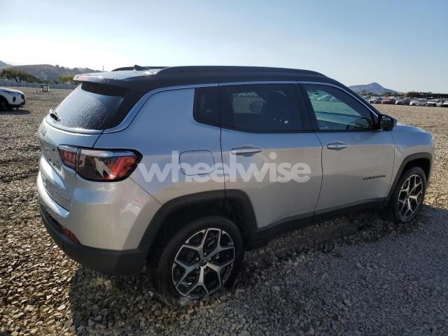 Photo 13 of 2025 JEEP COMPASS LIMITED (VIN 3C4NJDCNXST510637)