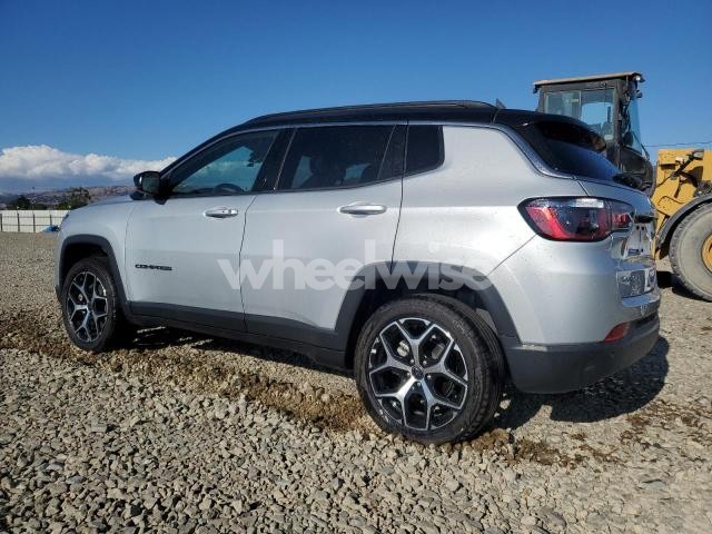 Photo 3 of 2025 JEEP COMPASS LIMITED (VIN 3C4NJDCNXST510637)