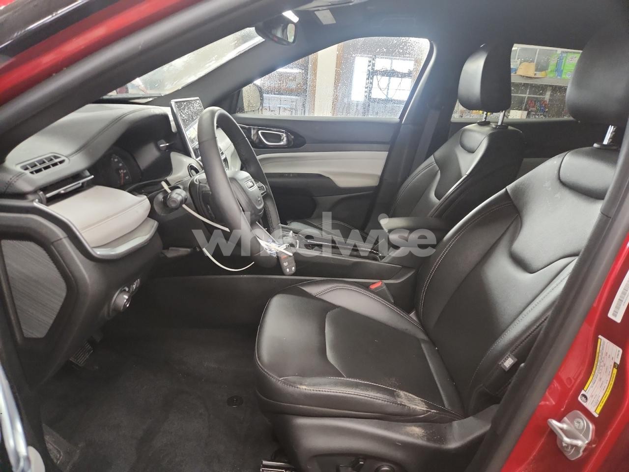 Photo 7 of 2025 JEEP COMPASS LIMITED (VIN 3C4NJDCNXST564780)