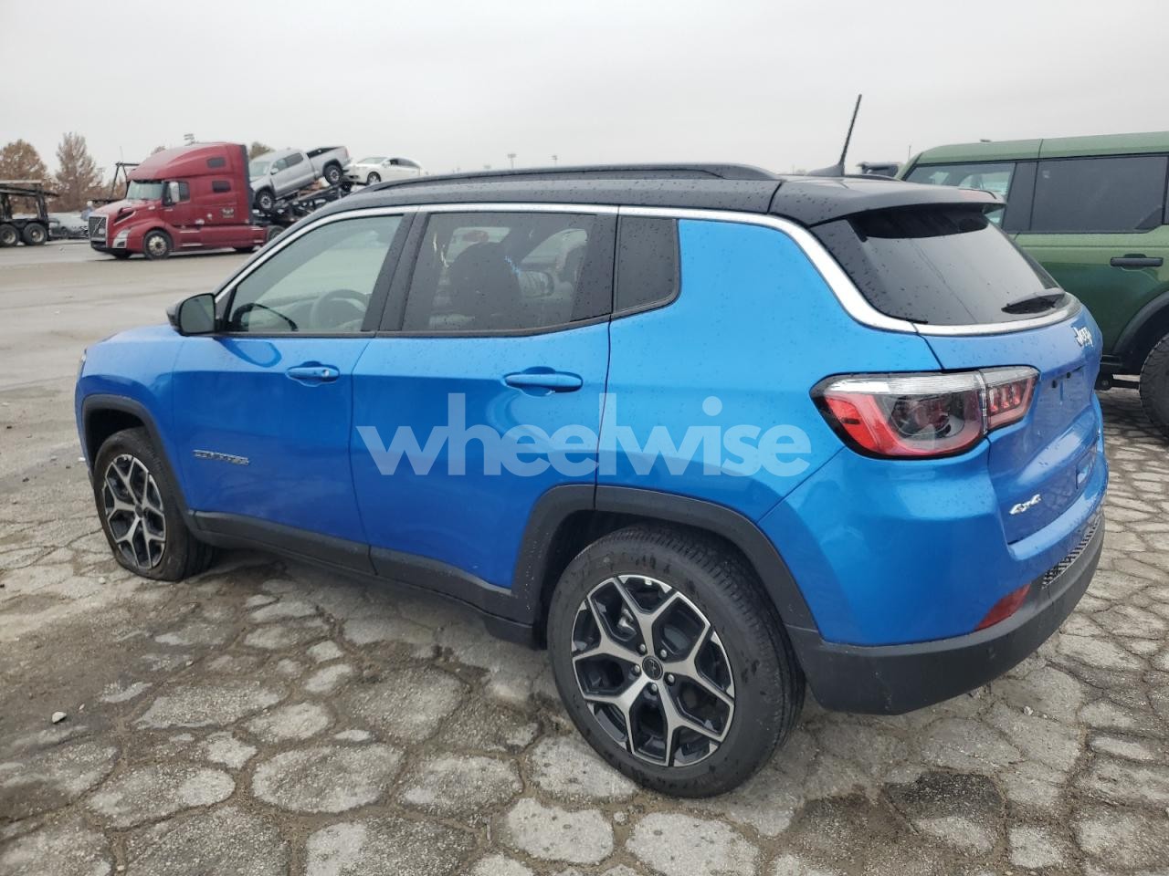 Photo 2 of 2025 JEEP COMPASS LIMITED (VIN 3C4NJDCNXST619051)