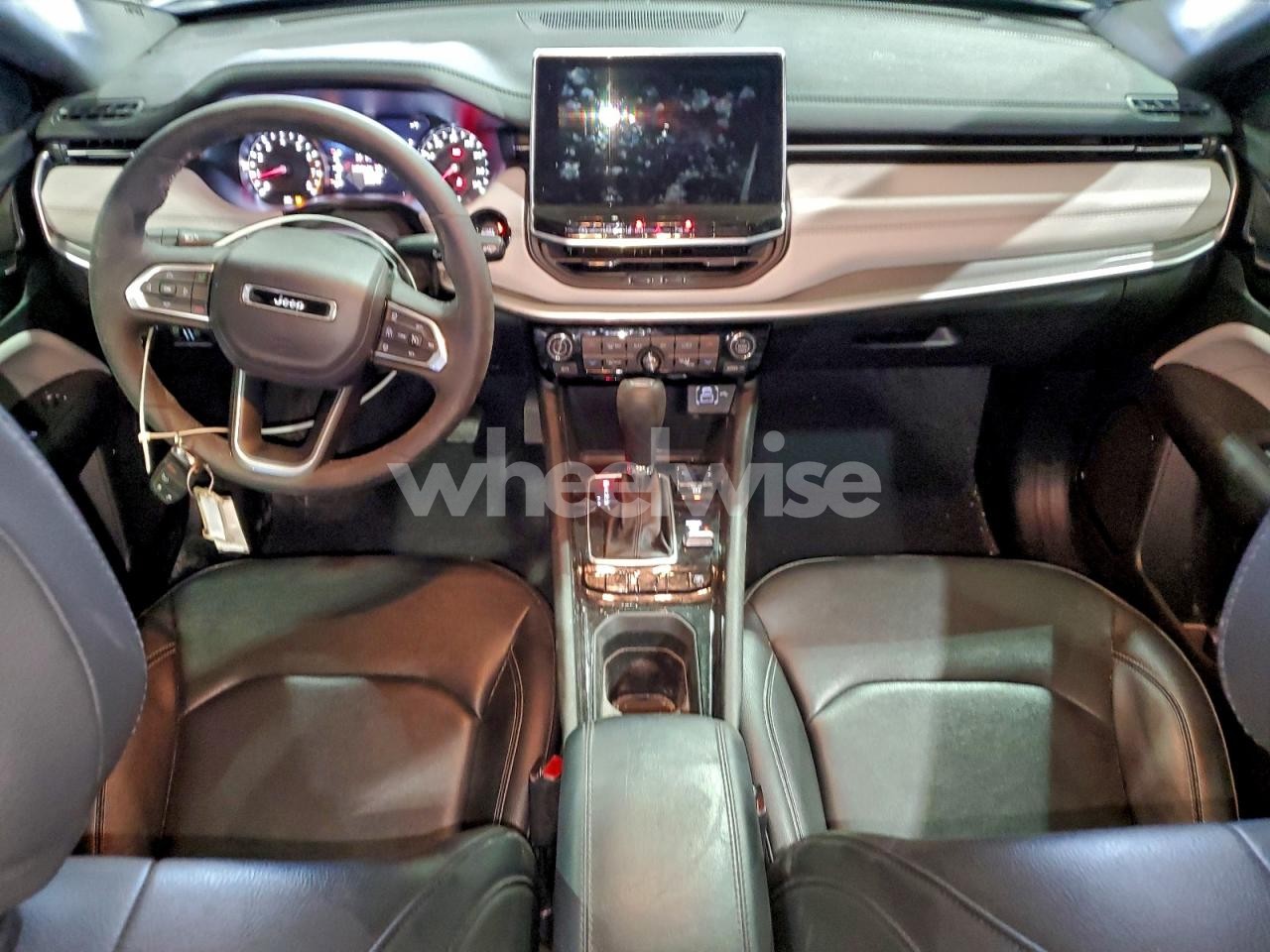 Photo 8 of 2025 JEEP COMPASS LIMITED (VIN 3C4NJDCNXST624895)