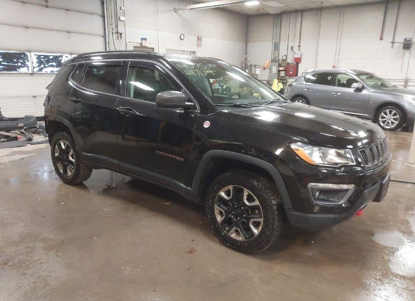 2017 Jeep New COMPASS TRAILHAWK 4X4 (VIN 3C4NJDDB0HT631027) main photo