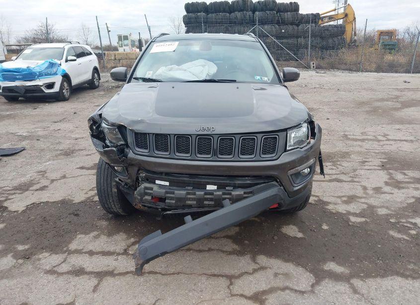 Photo 12 of 2019 Jeep Compass TRAILHAWK 4X4 (VIN 3C4NJDDB0KT627860)