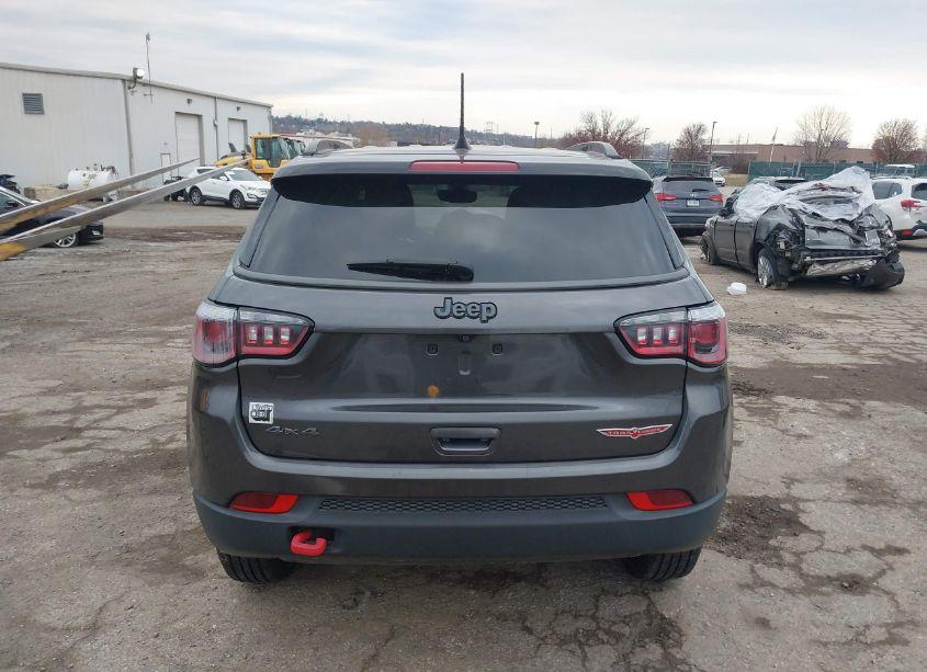 Photo 16 of 2019 Jeep Compass TRAILHAWK 4X4 (VIN 3C4NJDDB0KT627860)