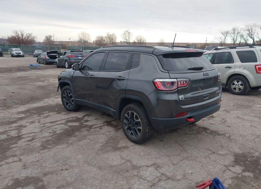 Photo 3 of 2019 Jeep Compass TRAILHAWK 4X4 (VIN 3C4NJDDB0KT627860)