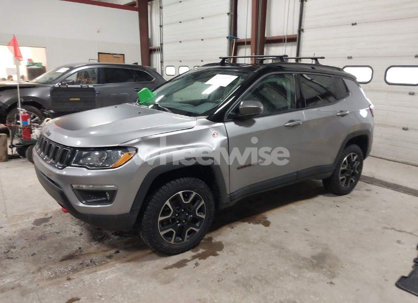 Photo 2 of 2019 Jeep Compass TRAILHAWK 4X4 (VIN 3C4NJDDB0KT712004)