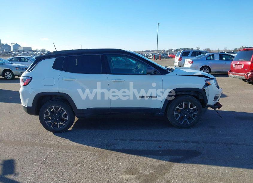 Photo 13 of 2019 Jeep Compass TRAILHAWK 4X4 (VIN 3C4NJDDB0KT733189)