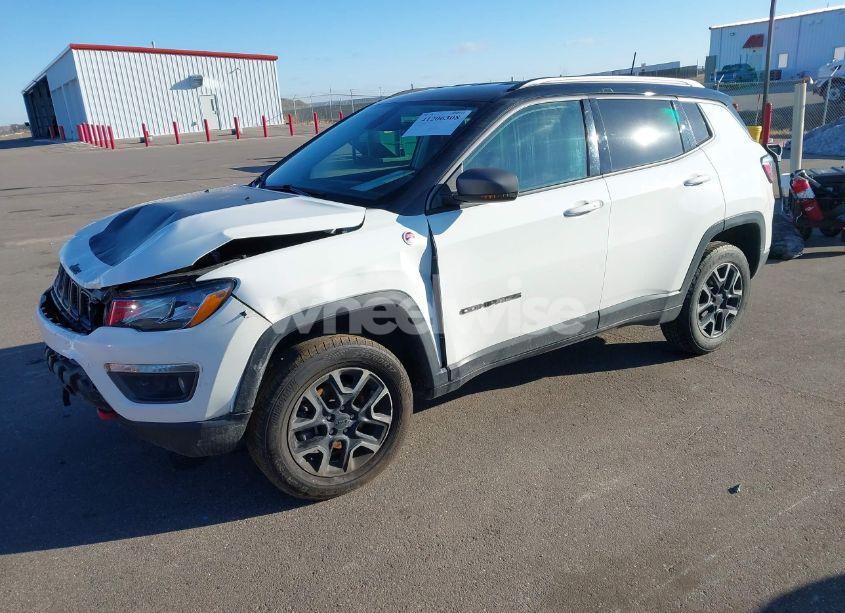 Photo 2 of 2019 Jeep Compass TRAILHAWK 4X4 (VIN 3C4NJDDB0KT733189)