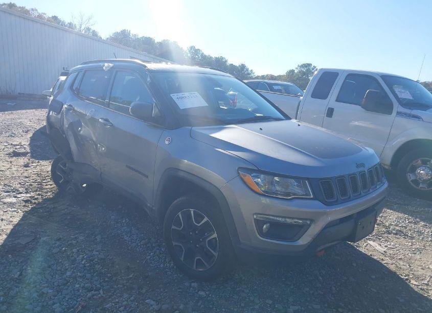 2019 Jeep Compass TRAILHAWK 4X4 (VIN 3C4NJDDB0KT780657) main photo