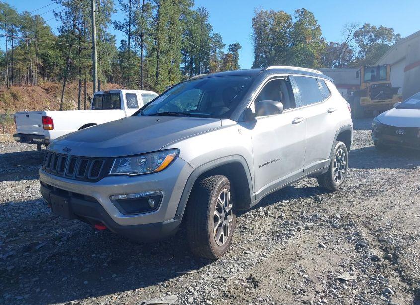 Photo 2 of 2019 Jeep Compass TRAILHAWK 4X4 (VIN 3C4NJDDB0KT780657)