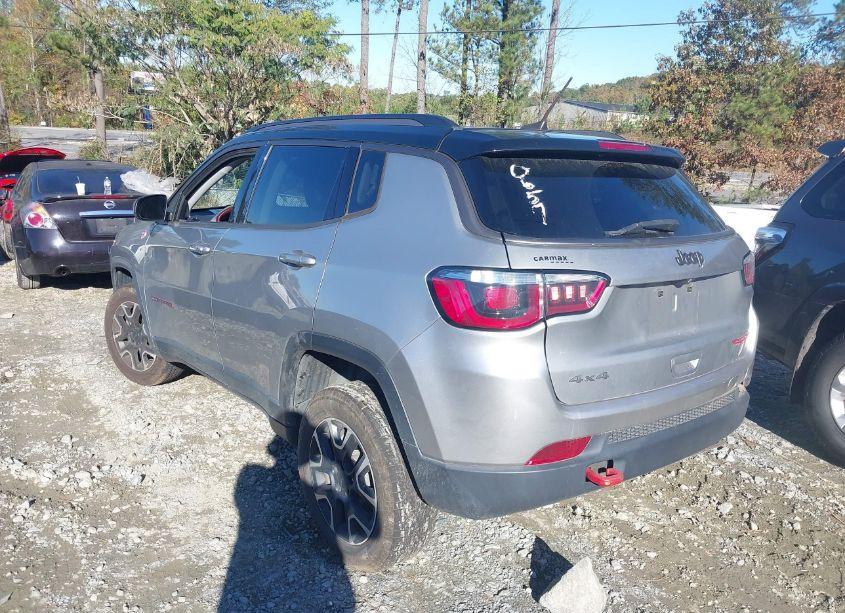 Photo 3 of 2019 Jeep Compass TRAILHAWK 4X4 (VIN 3C4NJDDB0KT780657)