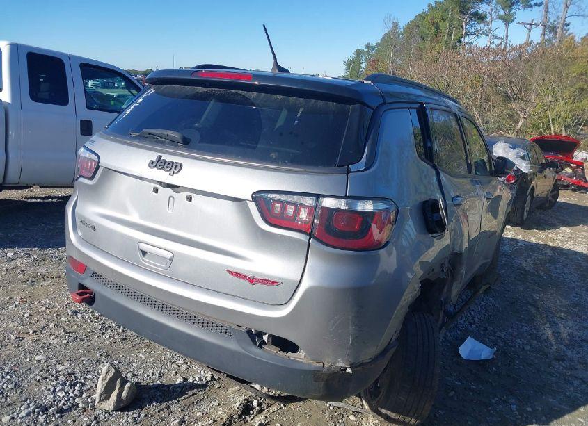 Photo 4 of 2019 Jeep Compass TRAILHAWK 4X4 (VIN 3C4NJDDB0KT780657)