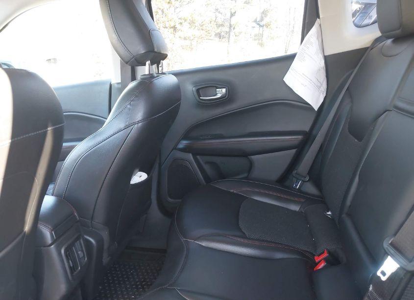 Photo 8 of 2019 Jeep Compass TRAILHAWK 4X4 (VIN 3C4NJDDB0KT780657)