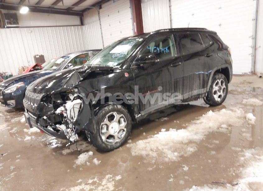 Photo 2 of 2022 Jeep Compass TRAILHAWK 4X4 (VIN 3C4NJDDB0NT228435)