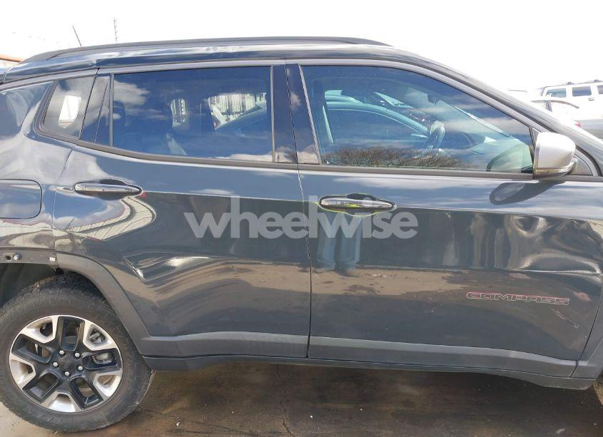 Photo 14 of 2018 Jeep Compass TRAILHAWK 4X4 (VIN 3C4NJDDB1JT156459)