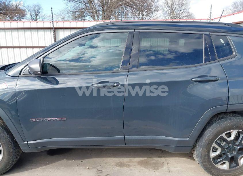 Photo 15 of 2018 Jeep Compass TRAILHAWK 4X4 (VIN 3C4NJDDB1JT156459)