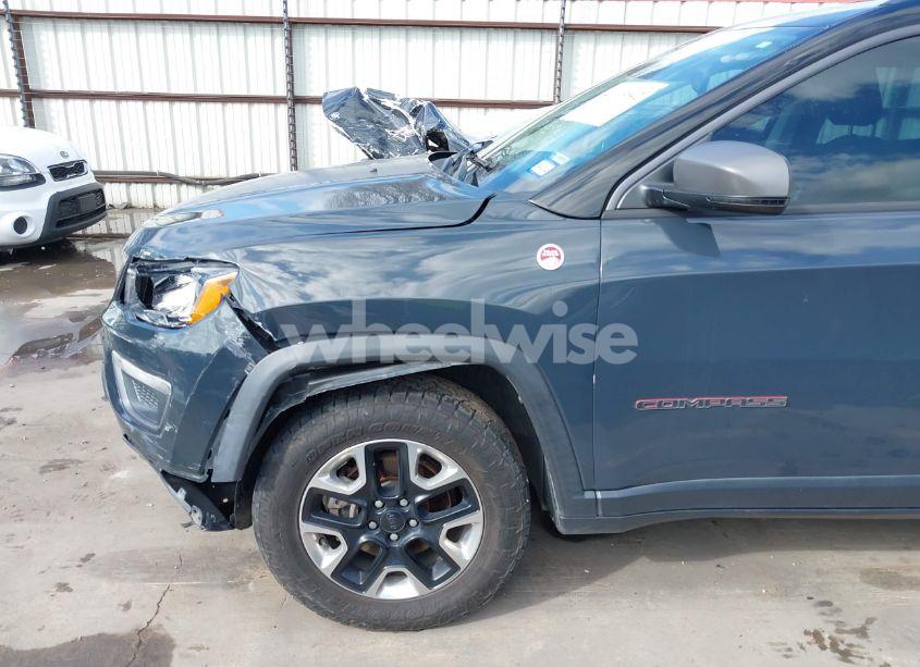 Photo 18 of 2018 Jeep Compass TRAILHAWK 4X4 (VIN 3C4NJDDB1JT156459)