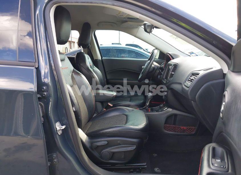 Photo 5 of 2018 Jeep Compass TRAILHAWK 4X4 (VIN 3C4NJDDB1JT156459)