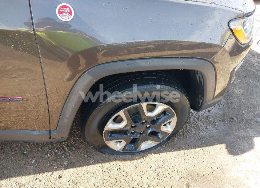 Photo 17 of 2018 Jeep Compass TRAILHAWK 4X4 (VIN 3C4NJDDB1JT232066)